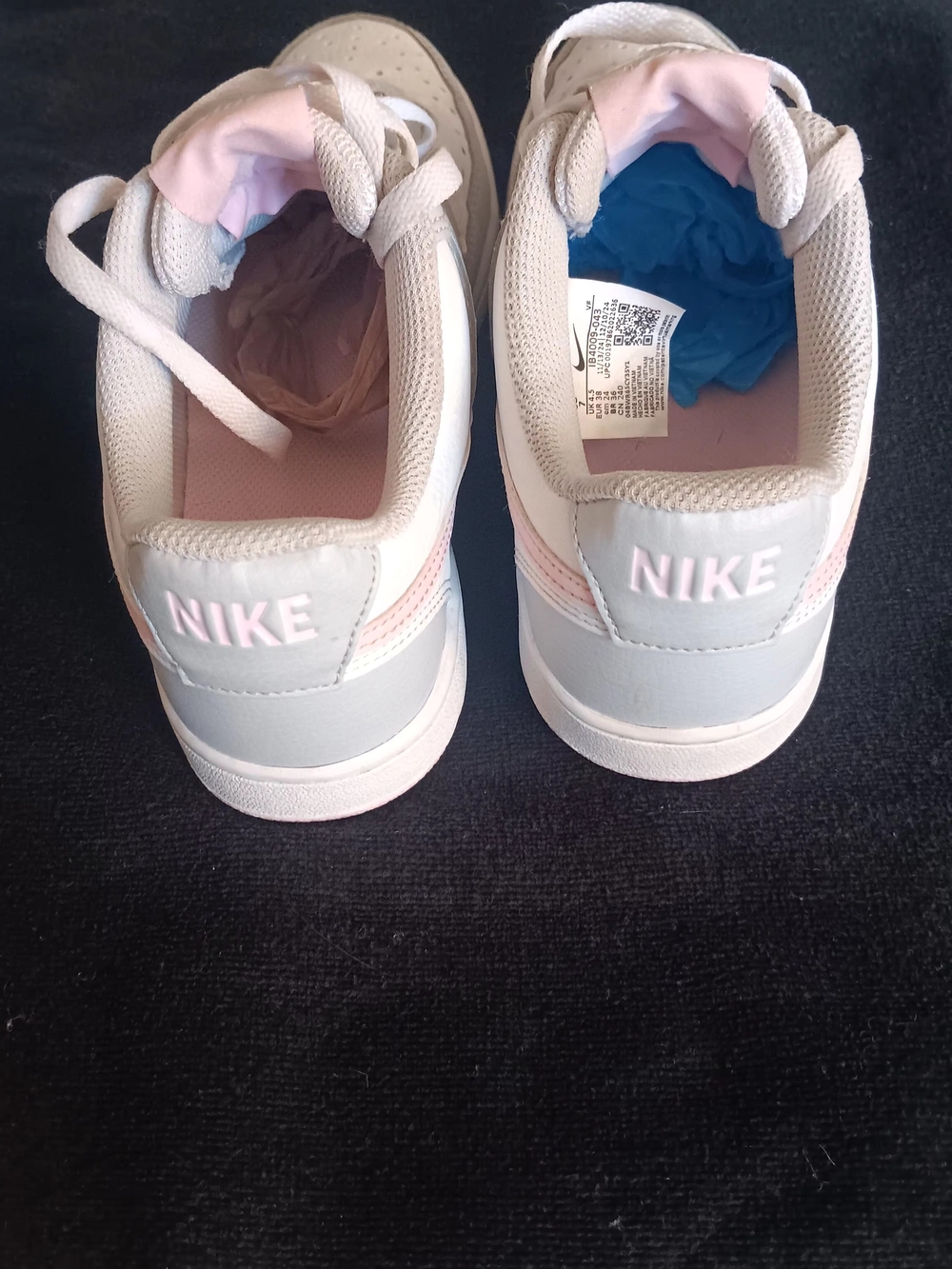 Nike Kids' Casual Sneakers in Light Pink and White
